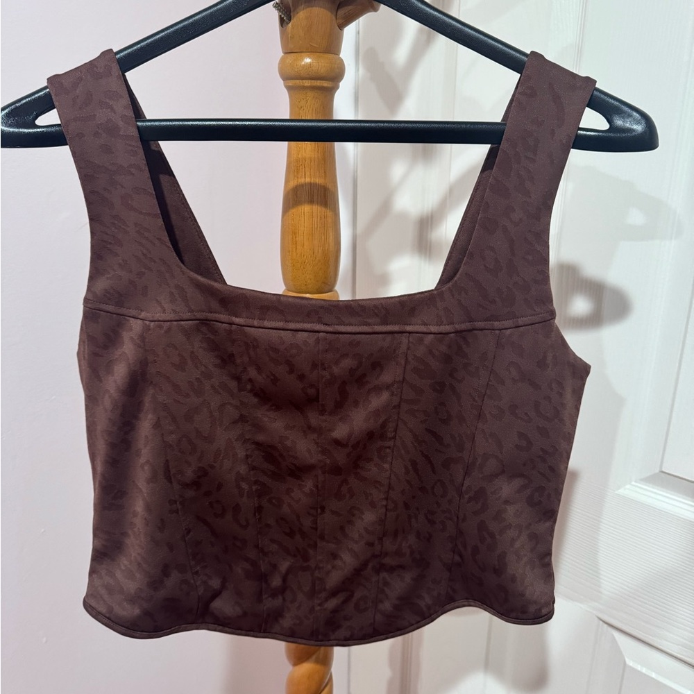NWT cheetah/ leopard print top